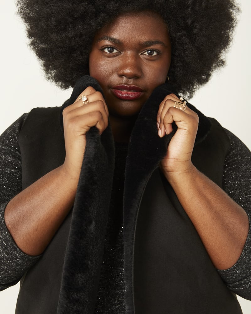 Black faux fur vest new arrivals plus size